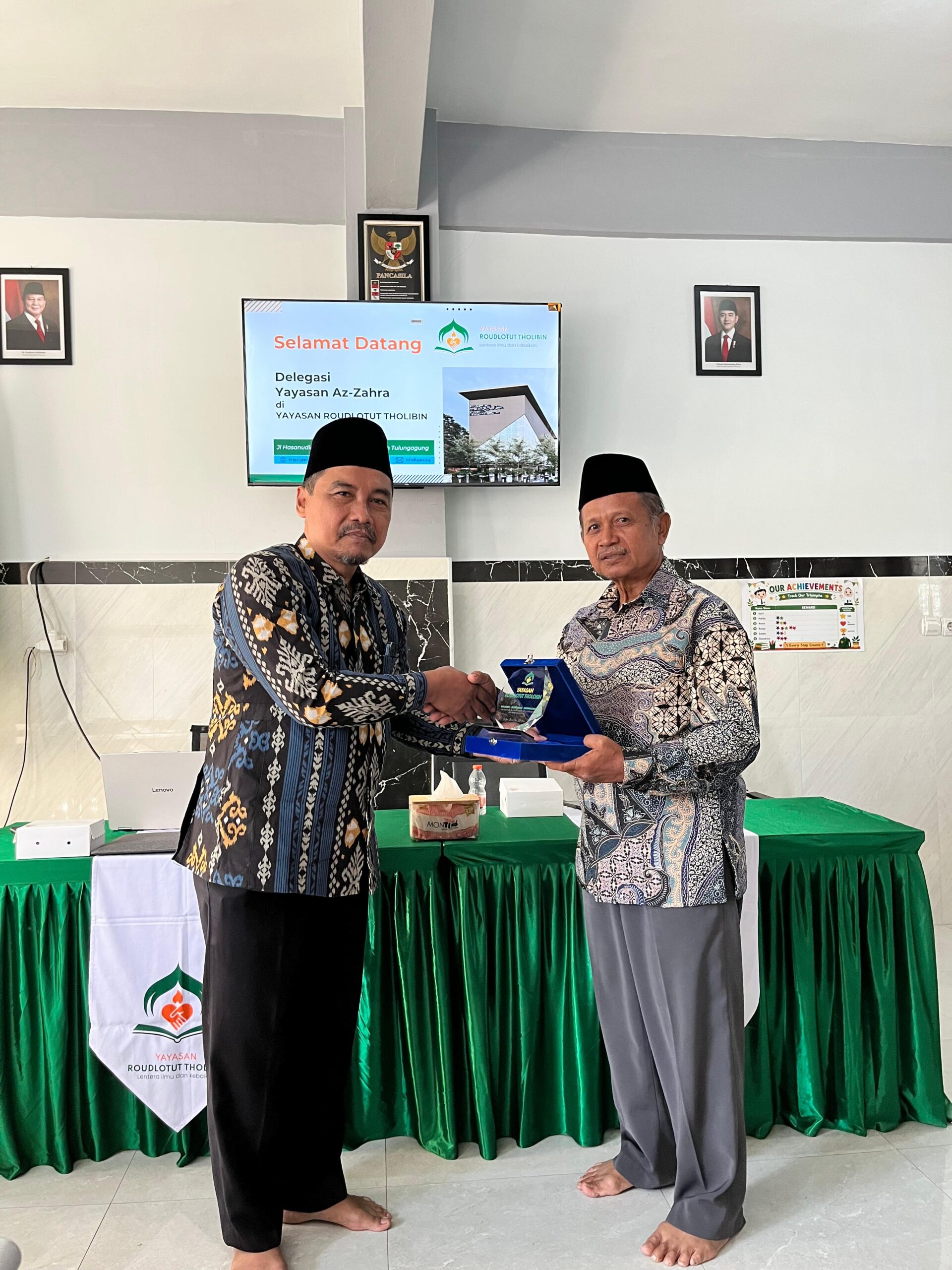 Yayasan Roudlotut Tholibin Banjarejo Terima Kunjungan Studi Banding dari Yayasan Az Zahra